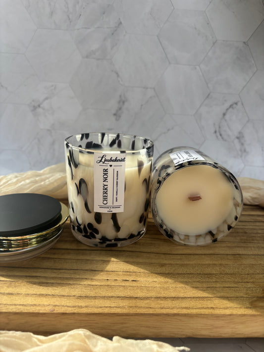 Cherry Noir- Signatur kollektion 🌸